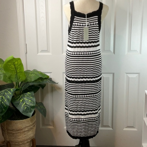 Joie NWT Black White Crochet Knit Sleeveless Midi Dress Size Large - Picture 6 of 10